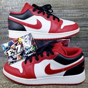 Nike Air Jordan 1 Low White Gym Red  553560-163 Youth Size 5.5Y Size 7 Women